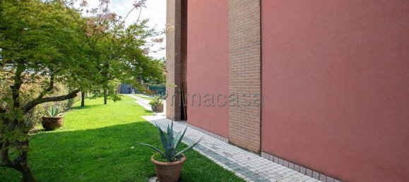 4 bedrooms Villa in Noale, Italy No. 344845 6