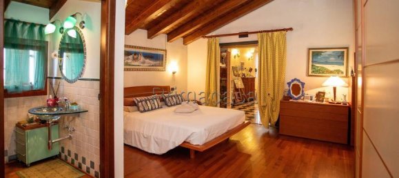 4 bedrooms Villa in Noale, Italy No. 344845 18