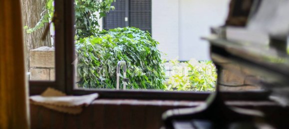 Вилла с 8 спальнями в Парма, Италия № 344975 16