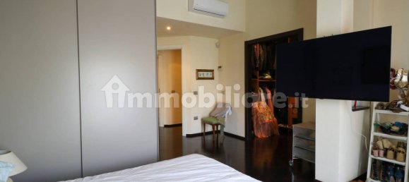 Вилла с 8 спальнями в Парма, Италия № 344975 41