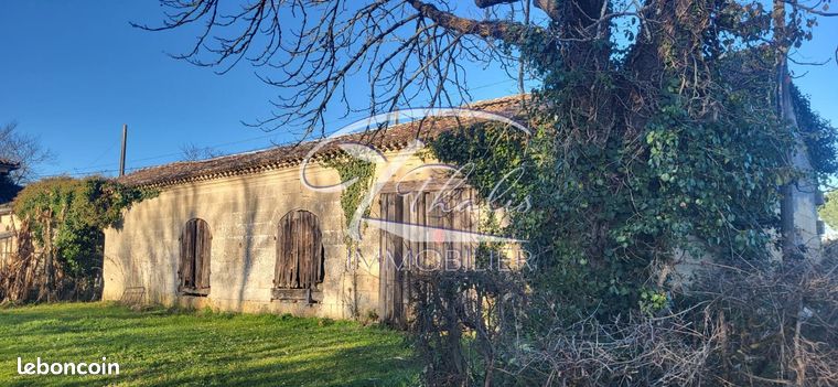 2 rooms House in Saint-Denis-de-Pile, France No. 286717