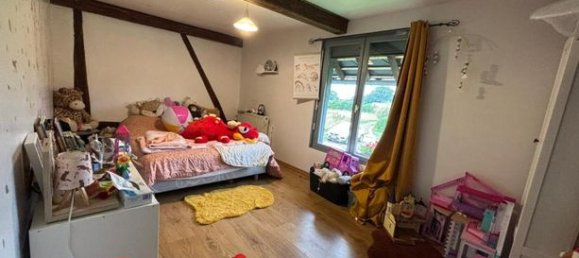 4 Schlafzimmer Haus in Bernay, France, Nr. 313604 15