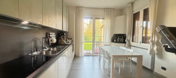 Apartamento de 2 divisões em Carate Brianza, Italy N.º 55386 4