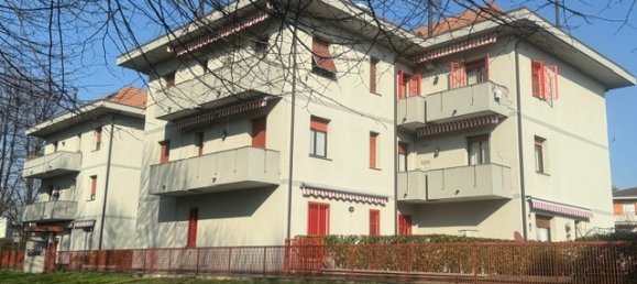 Apartamento de 2 divisões em Carate Brianza, Italy N.º 55386 24