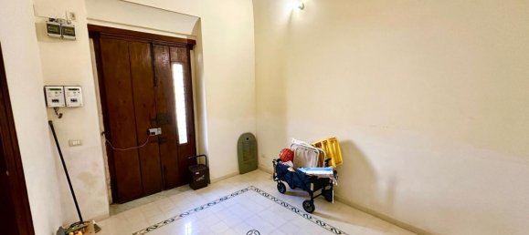 8 bedrooms House in Terrasini, Italy No. 331868 7