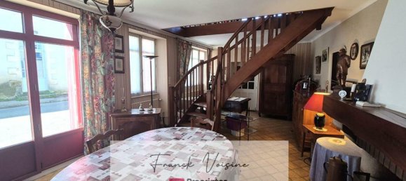 Casa de 3 dormitorios en Mouchamps, France No. 357973 9