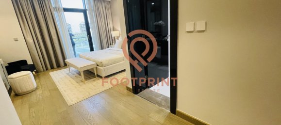 4 bedrooms Villa in Dubai, UAE No. 24421 13