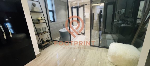 4 bedrooms Villa in Dubai, UAE No. 24421 14