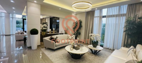 4 bedrooms Villa in Dubai, UAE No. 24421 11