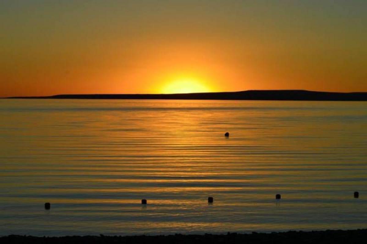  قطعة أرض في Neuquen, Argentina رقم 38358