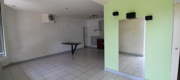 2 Schlafzimmer Haus in Luzille, France, Nr. 251055 4