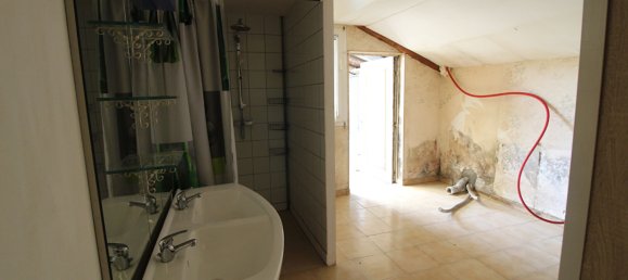 2 Schlafzimmer Haus in Luzille, France, Nr. 251055 6