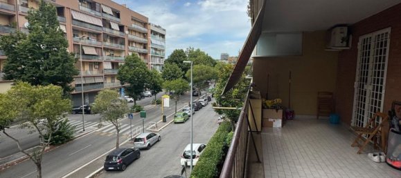 3 bedrooms Apartment in Rome, Italy No. 339440 14
