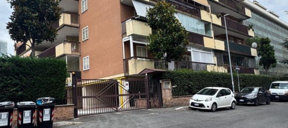 3 bedrooms Apartment in Rome, Italy No. 339440 15