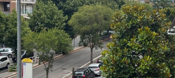 3 bedrooms Apartment in Rome, Italy No. 339440 11