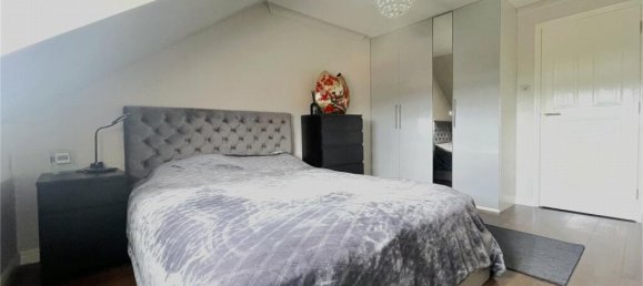 4 bedrooms House in Barnet, United Kingdom No. 6470 13