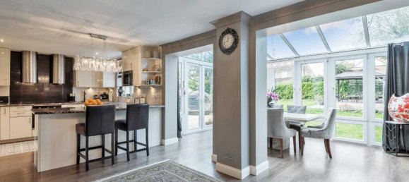 4 bedrooms House in Barnet, United Kingdom No. 6470 10