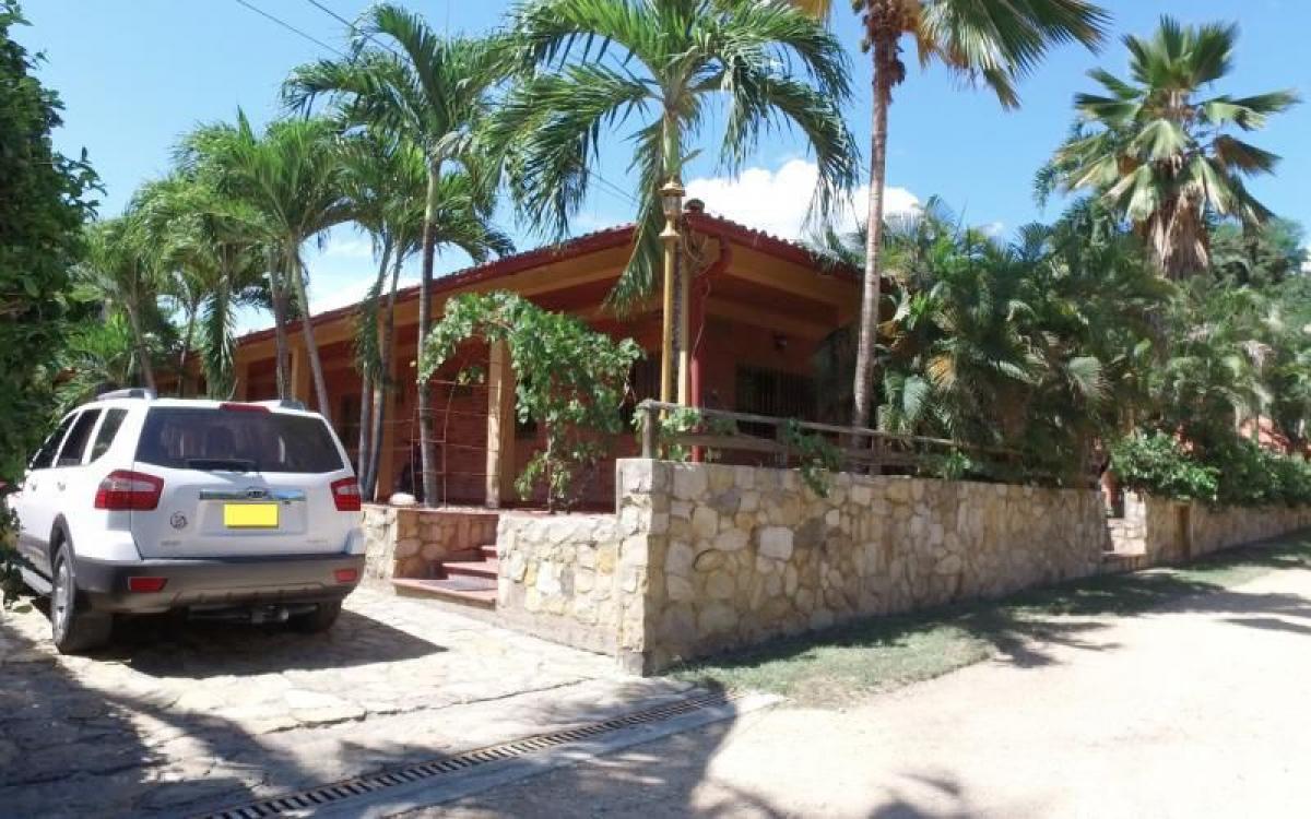 4 bedrooms House in Cundinamarca, Colombia No. 3777