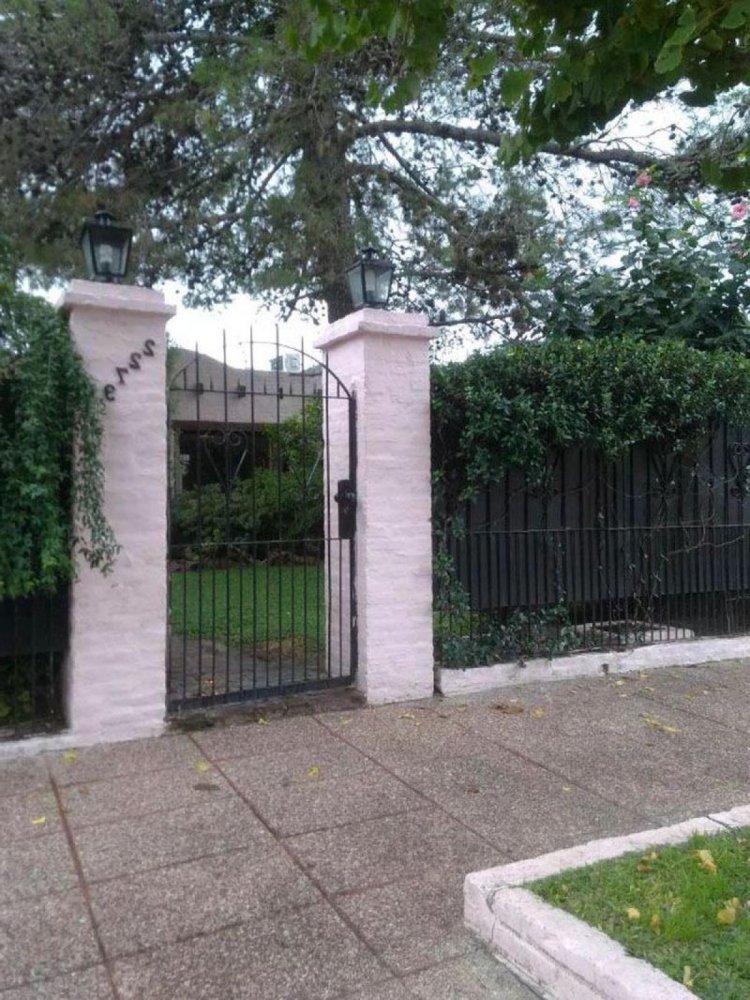 Дом с 3 спальнями в Сан Исидро, Аргентина № 62929