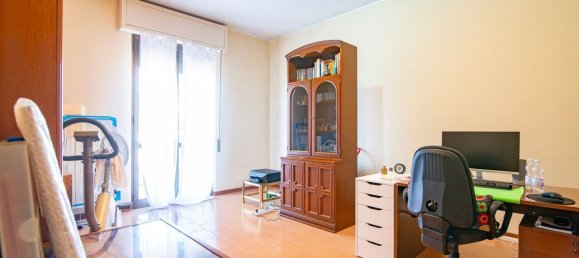 Дом с 3 комнатами в Довера, Италия № 150186 37