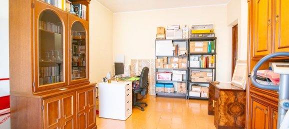 Дом с 3 комнатами в Довера, Италия № 150186 2