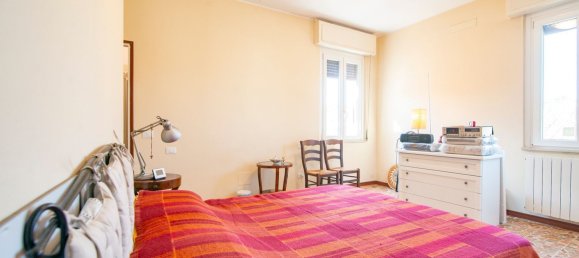 Дом с 3 комнатами в Довера, Италия № 150186 36