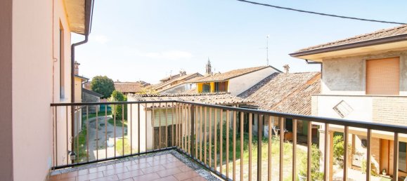 Дом с 3 комнатами в Довера, Италия № 150186 6