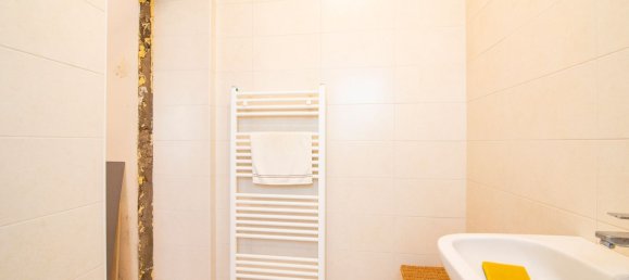 Дом с 3 комнатами в Довера, Италия № 150186 24