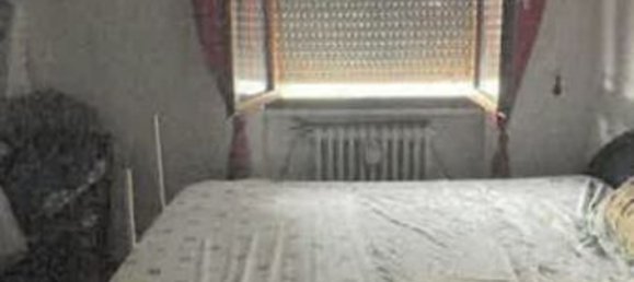 4 rooms Apartment in Caronno Pertusella, Italy No. 198978 4