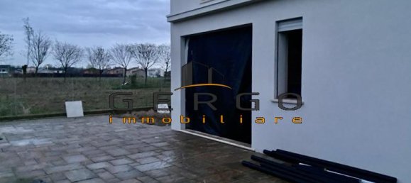 4 rooms Villa in Tombolo, Italy No. 132495 7