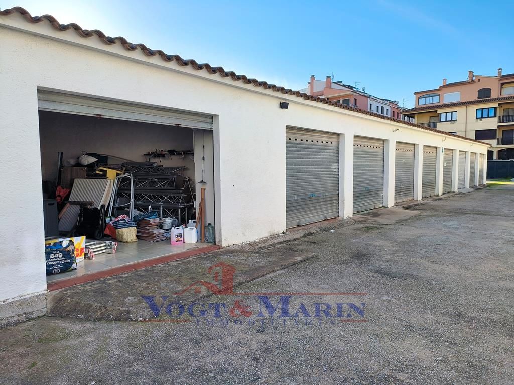 17m² Garage in Empuriabrava, Spain No. 172180