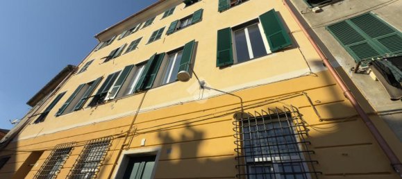 5-Zimmer Wohnung in Genoa, Italy, Nr. 13131 2