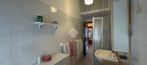 5-Zimmer Wohnung in Genoa, Italy, Nr. 13131 73