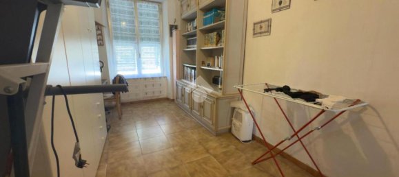 5-Zimmer Wohnung in Genoa, Italy, Nr. 13131 65