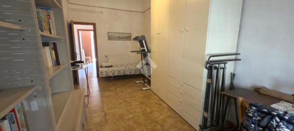 5-Zimmer Wohnung in Genoa, Italy, Nr. 13131 67