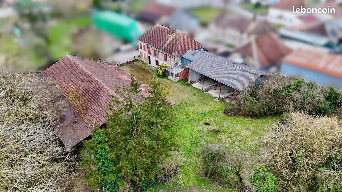 Casa de 3 dormitorios en Cresantignes, France No. 62925