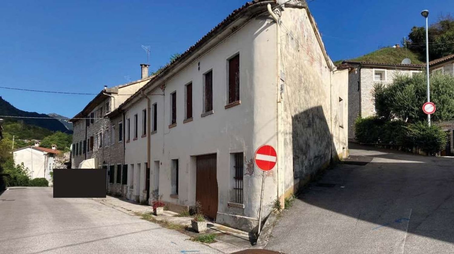 7 rooms Apartment in Segusino, Italy No. 306936