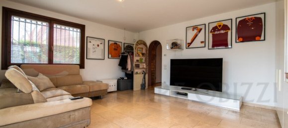 4 bedrooms Villa in Abano Terme, Italy No. 74530 28