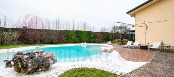 4 bedrooms Villa in Abano Terme, Italy No. 74530 31