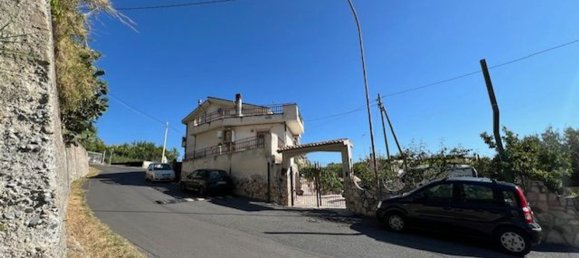 14 rooms House in San Lucido, Italy No. 268948 3