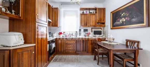 3 bedrooms Apartment in Salsomaggiore Terme, Italy No. 216954 6