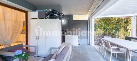 2 bedrooms Apartment in Milan, Italy No. 379103 9