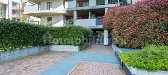 2 bedrooms Apartment in Milan, Italy No. 379103 20