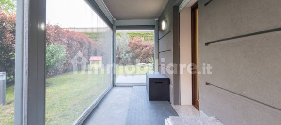 2 bedrooms Apartment in Milan, Italy No. 379103 10