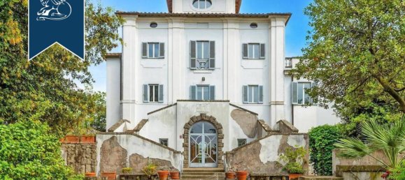 8 bedrooms Villa in Ariccia, Italy No. 281689 16
