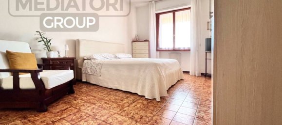 2 bedrooms Apartment in Pontedera, Italy No. 272959 25