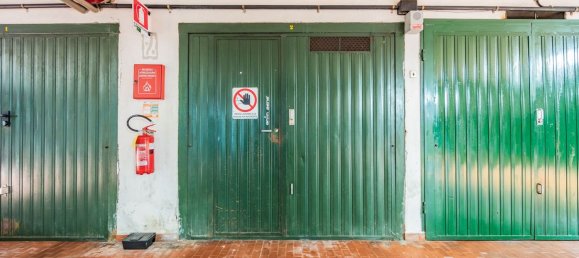 85m² Garage in Cuneo, Italy No. 157565 7