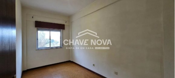 3 bedrooms Apartment in Loures, Portugal No. 95056 10