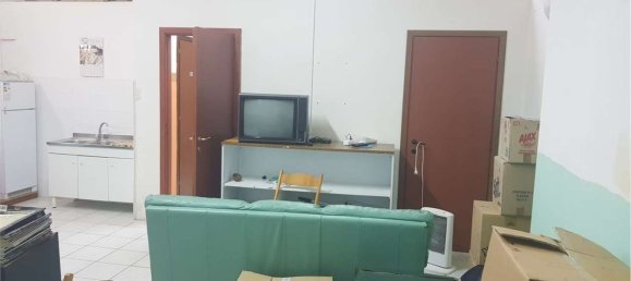 2 rooms Apartment in Cerignola, Italy No. 124186 4