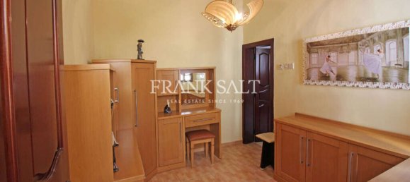 202m² House in Zebbug, Malta No. 2559 7